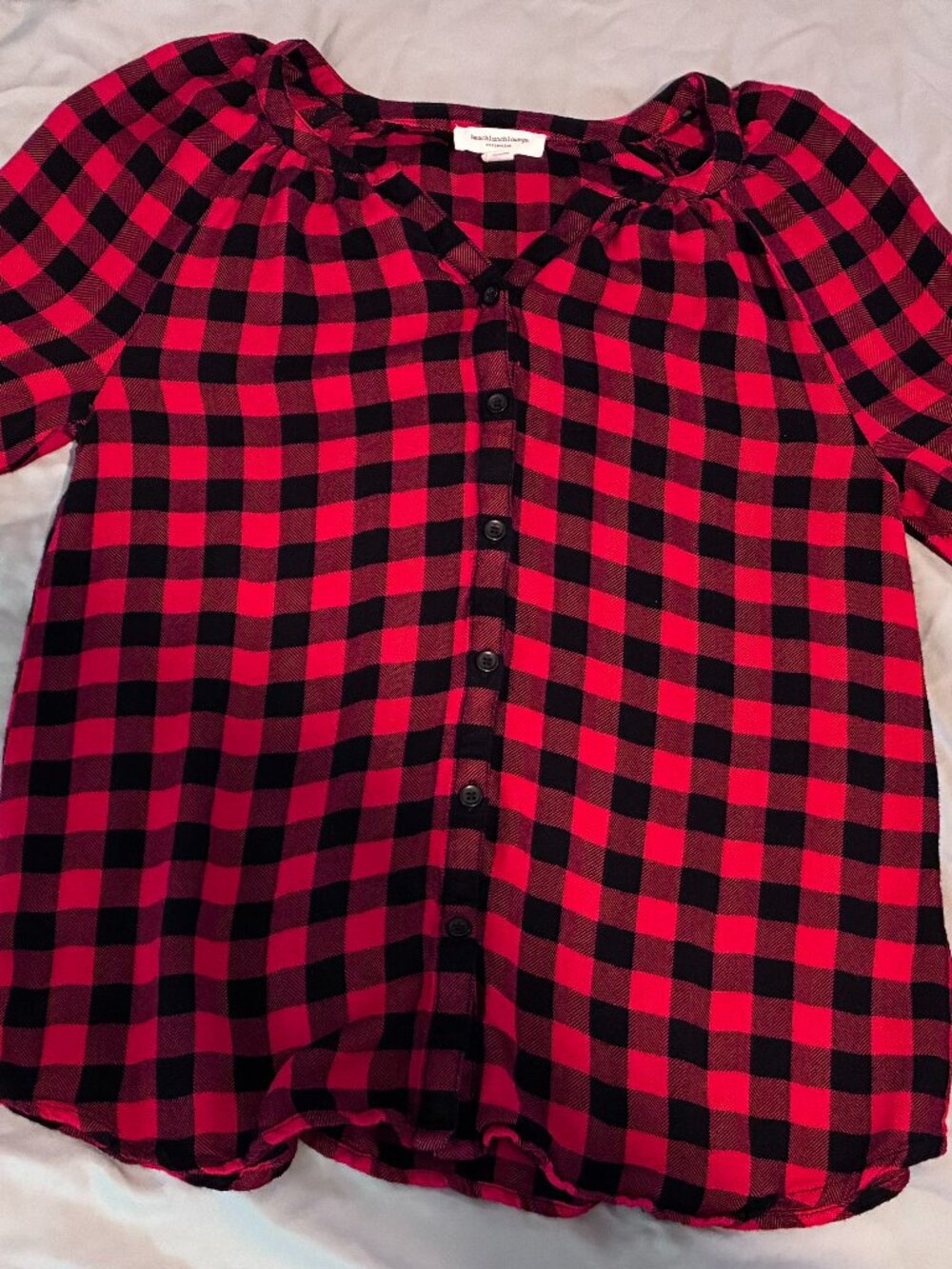 BeachLunchLounge Red and Black Buffalo Plaid Button up Shirt size Small